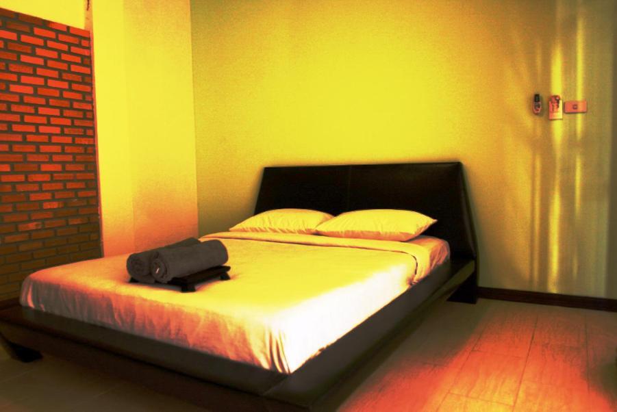 Smile House Guesthouse Chiang Mai Quarto foto