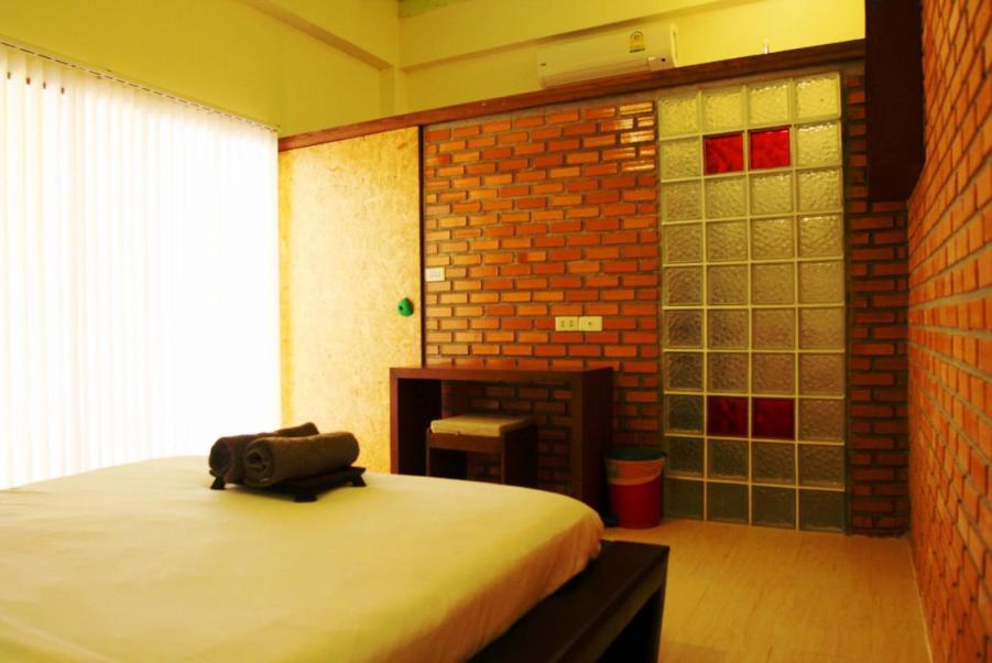 Smile House Guesthouse Chiang Mai Quarto foto